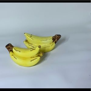 Japan Made Small Banana Salt & Pepper Shakers
﻿ ﻿